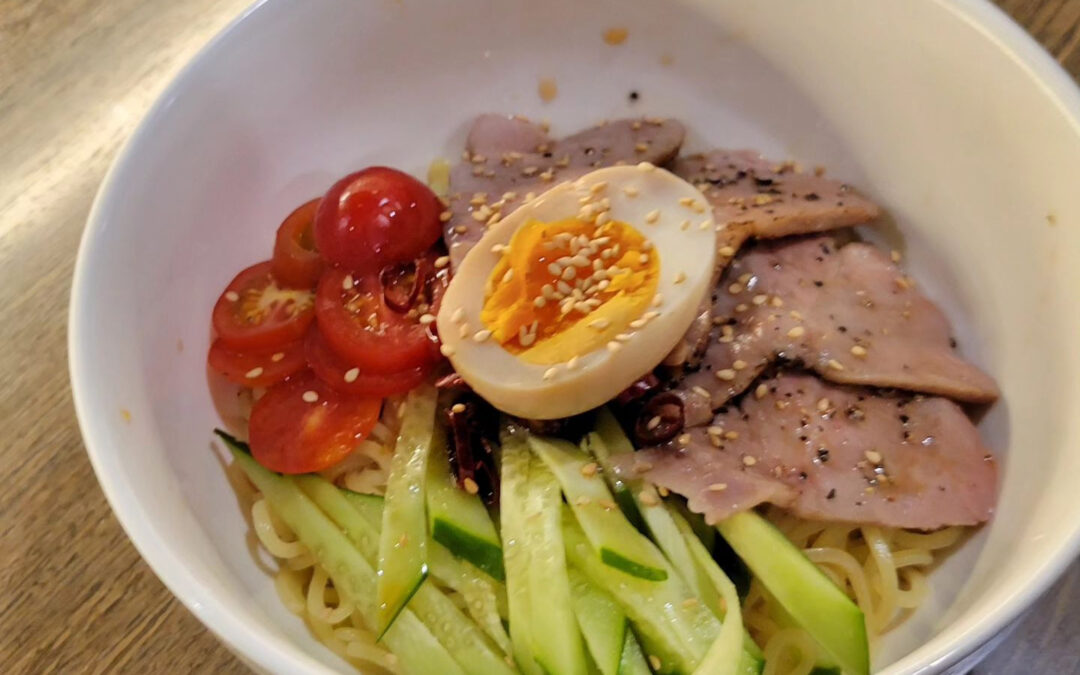 冷やし中華始めました!